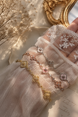 Four Leaf clover Rose Bracelet (Free Gift Box)