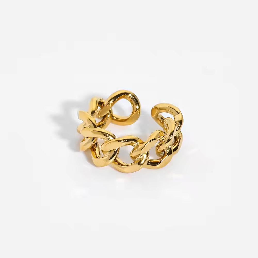 Geometric Prestige Ring