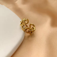 Geometric Prestige Ring