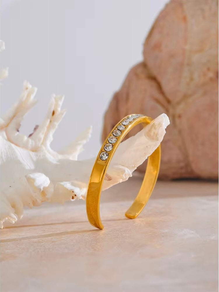 Elan Crystal Cuff