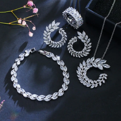 Opulent Leaf Jewelry Set