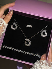 Opulent Leaf Jewelry Set