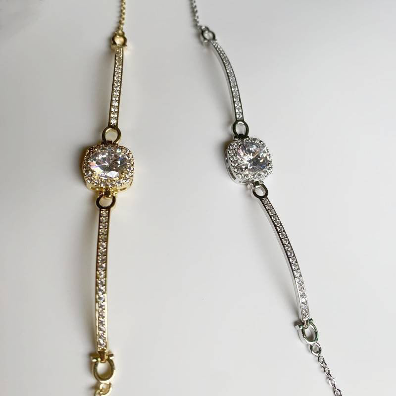 Shiny Zircon Adjustable Bracelet