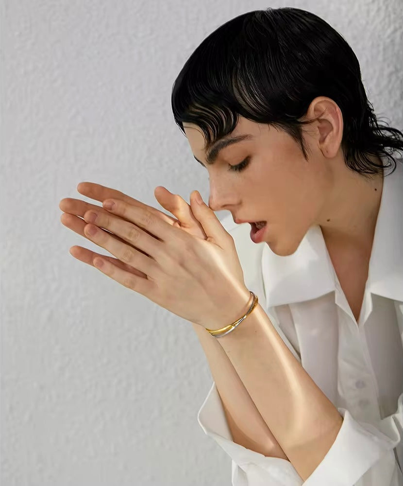 The Aurelia Cuff