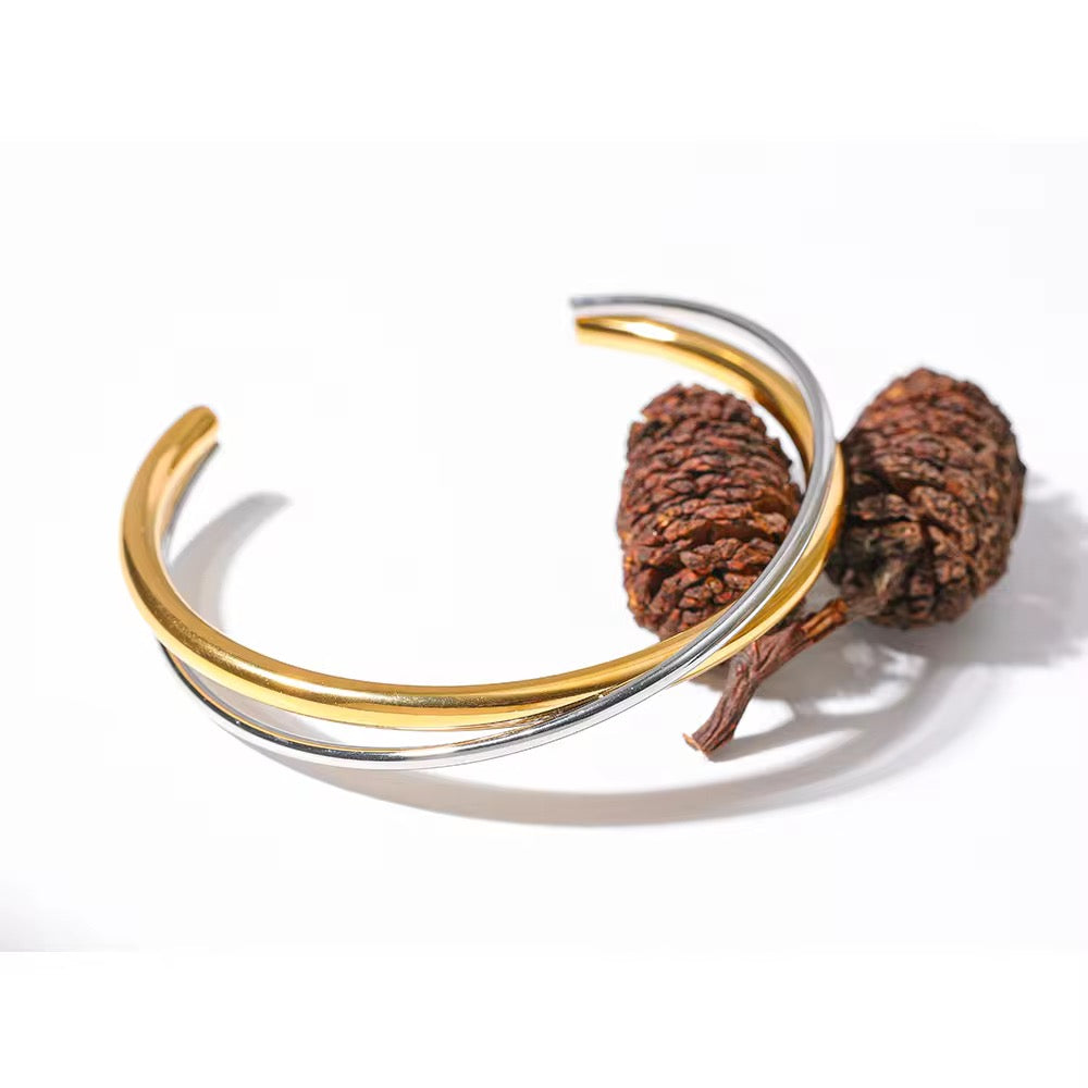 The Aurelia Cuff